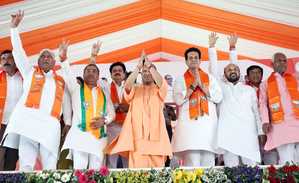 राजपूतों को मनाने सहारनपुर पहुंचे सीएम योगी, दारुल उलूम देवबंद को बताया मजहबी जुनून का अखाड़ा